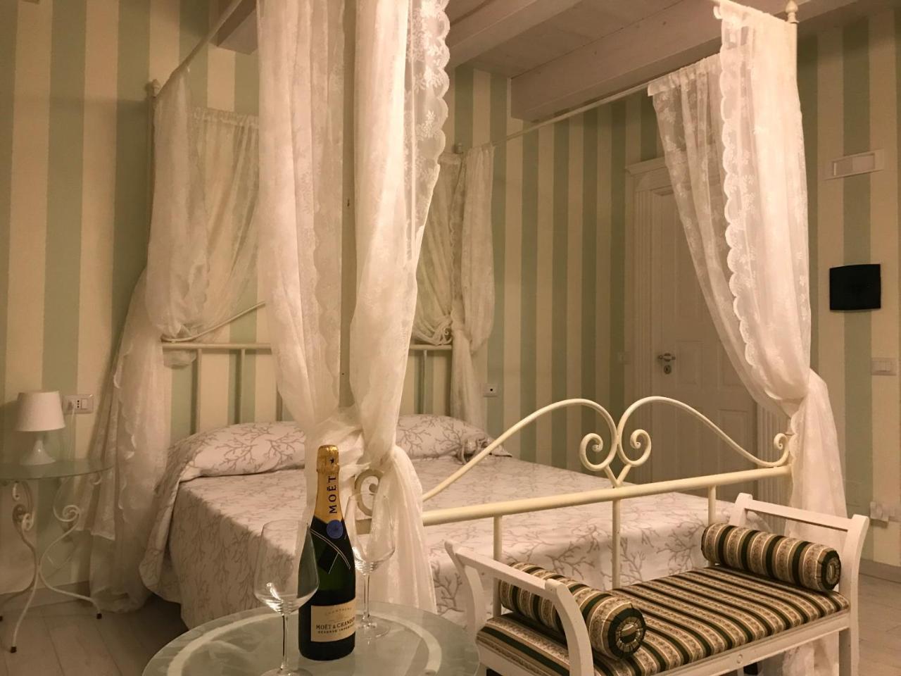 Bed and Breakfast Ca' Del Conte Padula Exterior foto